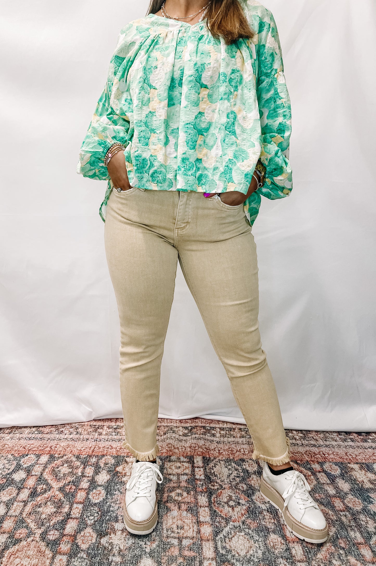 MID RISE SLIM STRAIGHT-Pastels