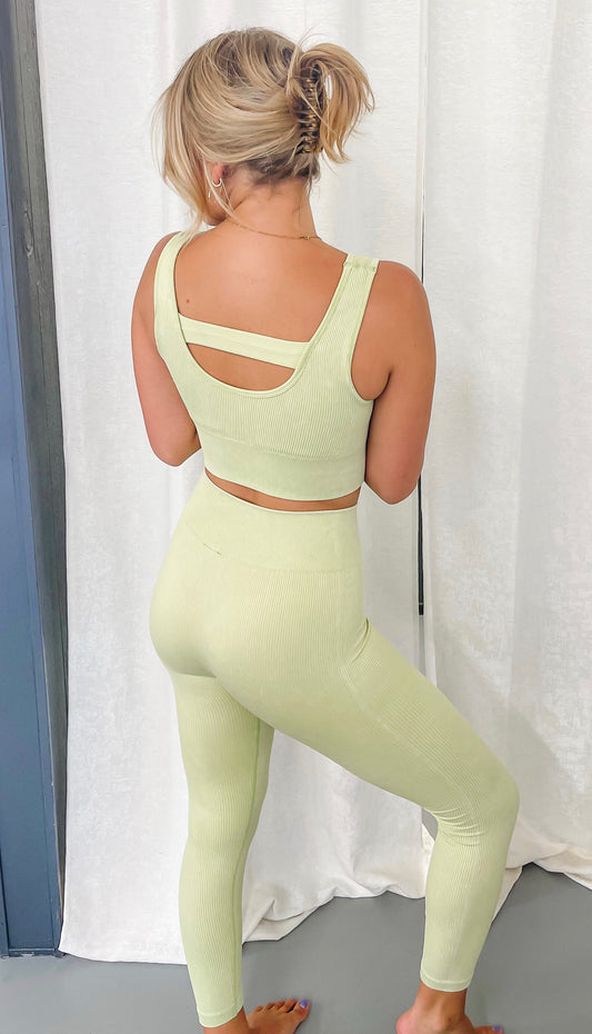 Lily Green Ribbed Leggings