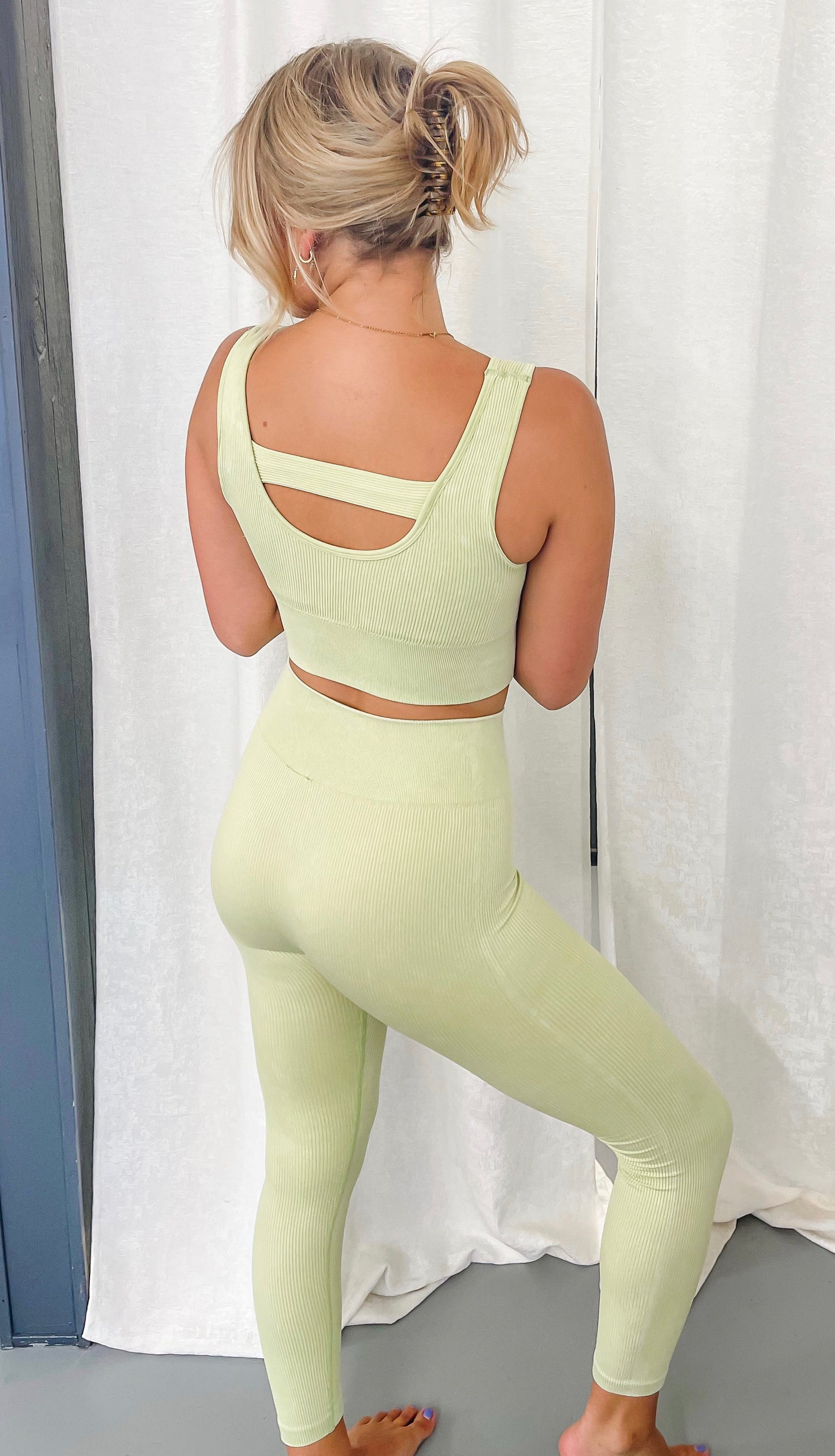 Lily Green Ribbed Leggings